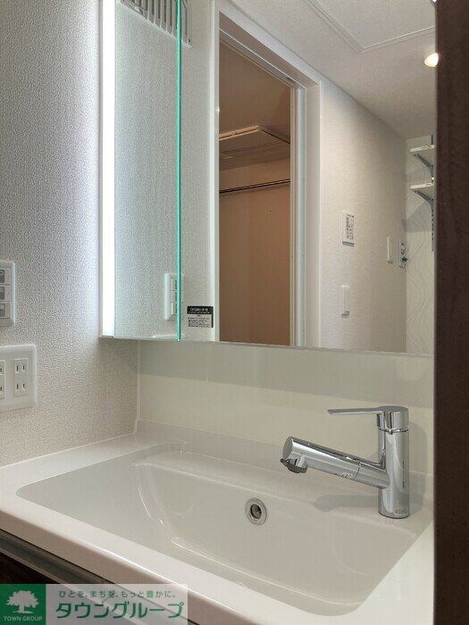 Ｄ-estの物件内観写真