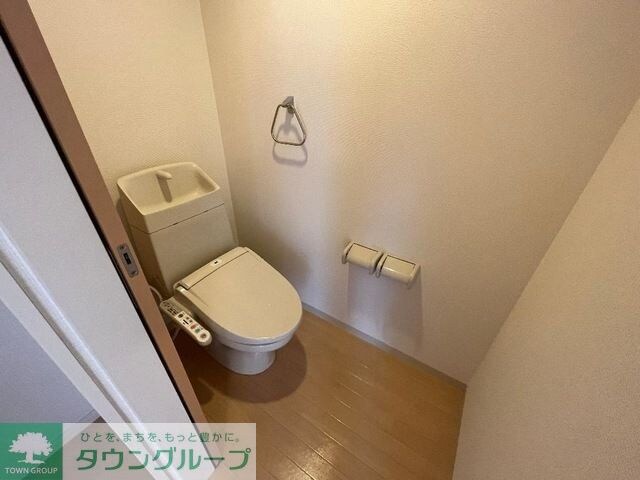 Ｆｌｏｒａｌ　Ｃｏｒｔ　（フローラルコート）の物件内観写真