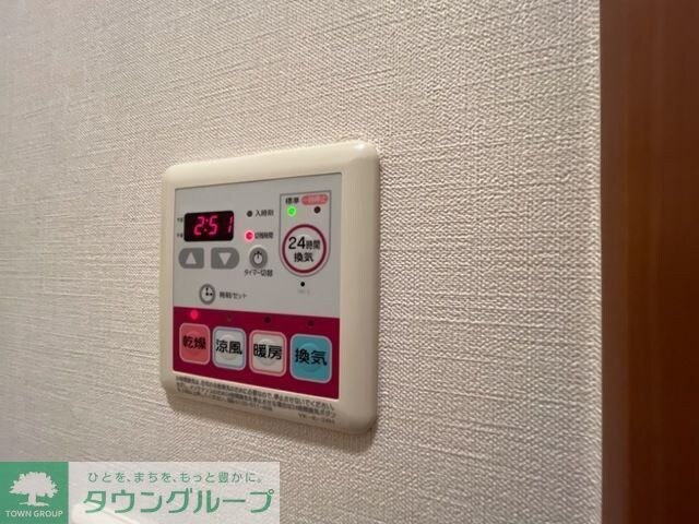 パイン・ツリーの物件内観写真