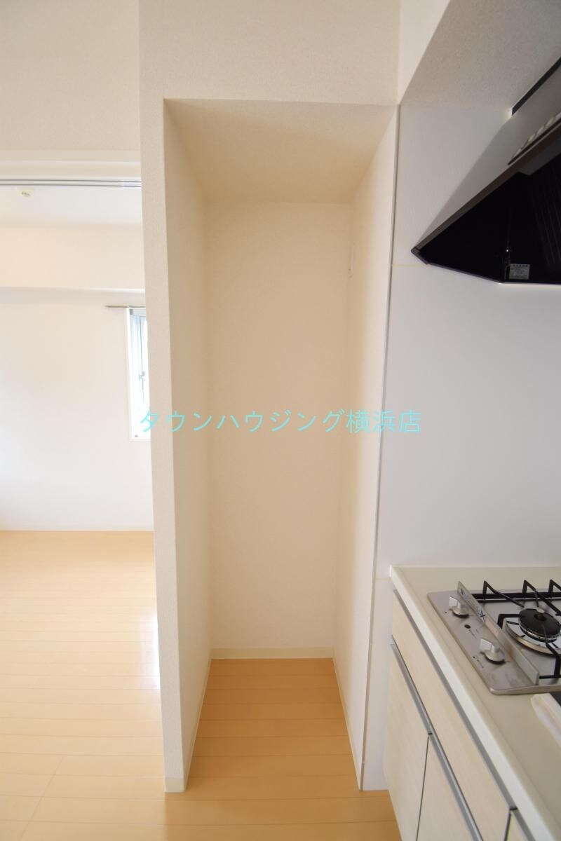 ＰＯＲＴＯ　ＰＡＲＴＩＲＥ　ＹＯＫＯＨＡＭＡの物件内観写真