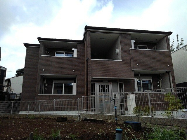 グリシーヌの物件外観写真