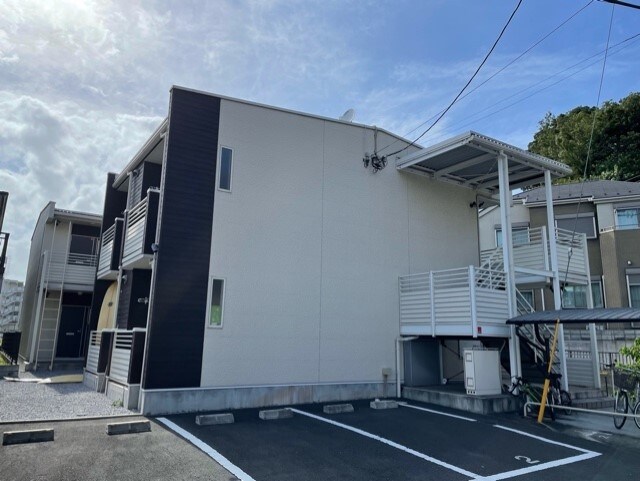 レオネクスト日向根の物件外観写真