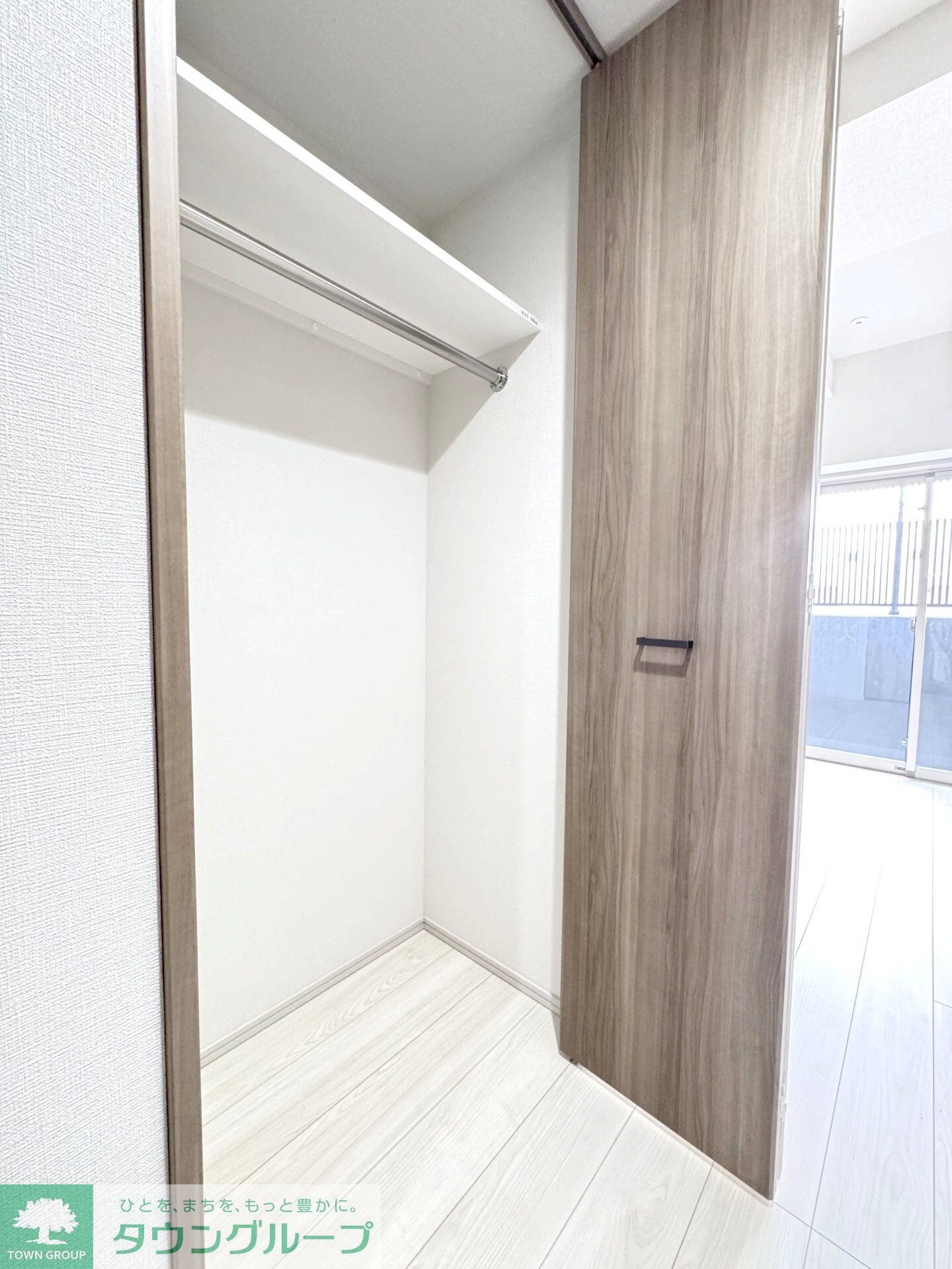 GENOVIA西横浜の物件内観写真