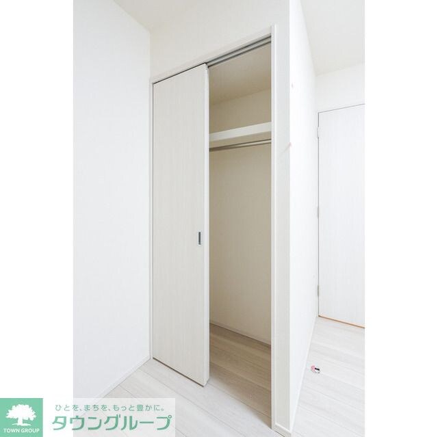 コンフォリア・リヴ横浜平沼の物件内観写真