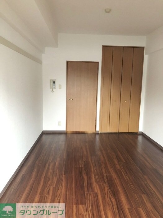 カスタリア野毛山の物件内観写真