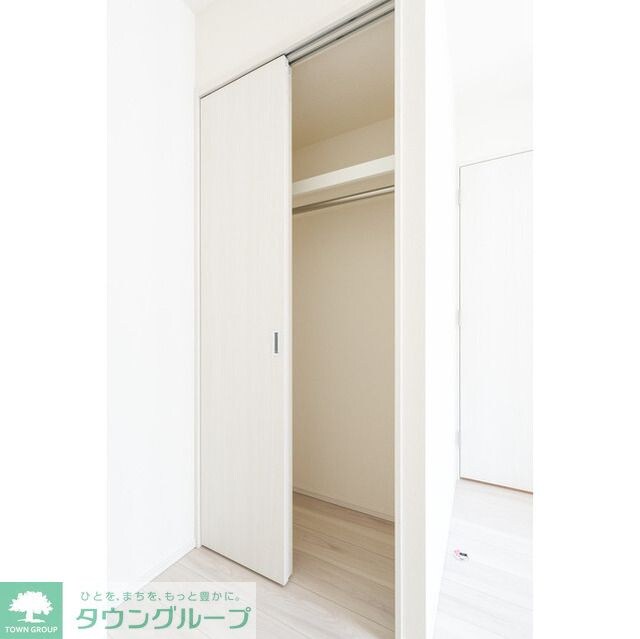 コンフォリア・リヴ横浜平沼の物件内観写真