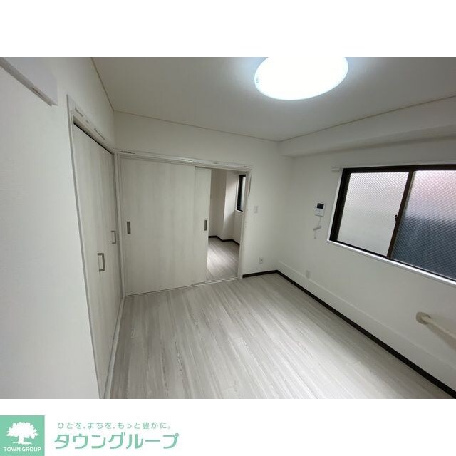 タウンハイツ七島の物件内観写真