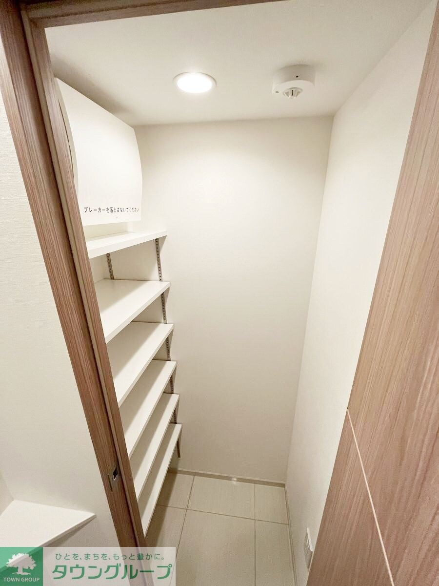 ラティエラ横濱大通り公園の物件内観写真