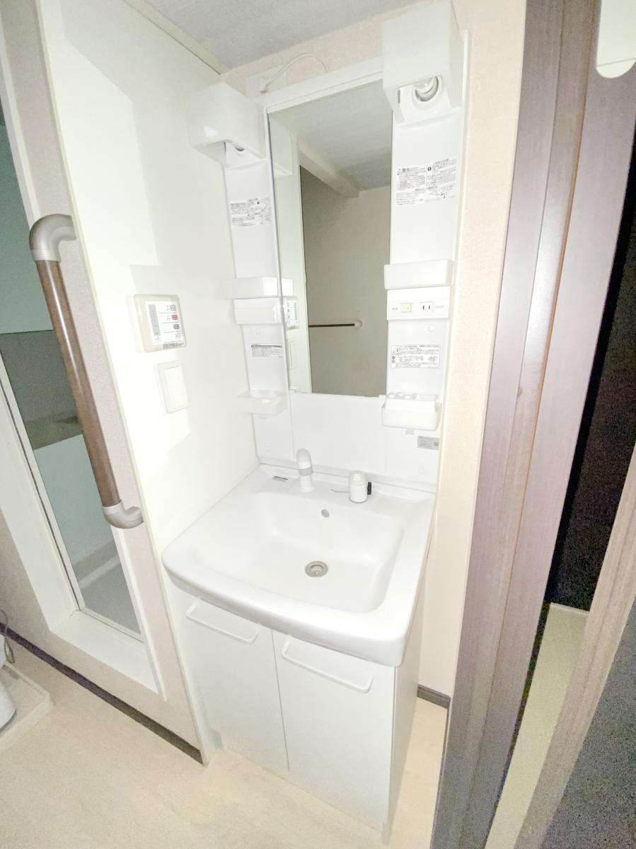 ミランダガーデンハイツ汐見台の物件内観写真