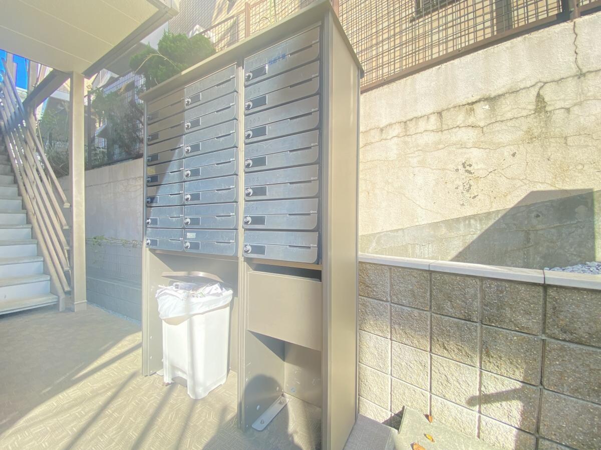 ミランダガーデンハイツ汐見台の物件内観写真