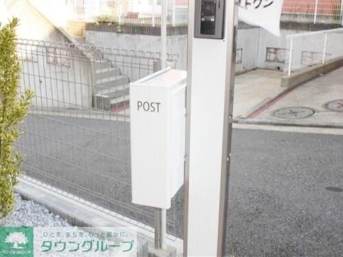 クレイドルガーデン横浜市金沢区六浦南第１０　８号棟の物件内観写真