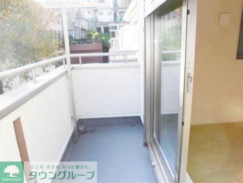 クレイドルガーデン横浜市金沢区六浦南第１０　８号棟の物件内観写真