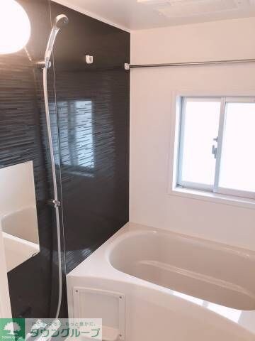 リヴシティ横濱新川町弐番館の物件内観写真