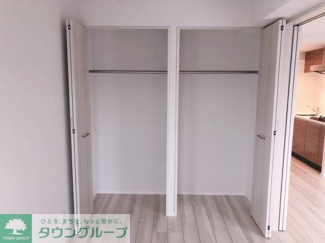 リヴシティ横濱新川町弐番館の物件内観写真