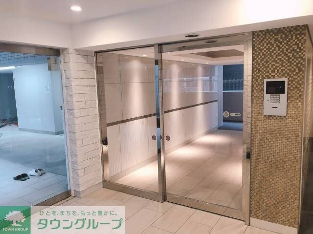 リヴシティ横濱新川町弐番館の物件内観写真