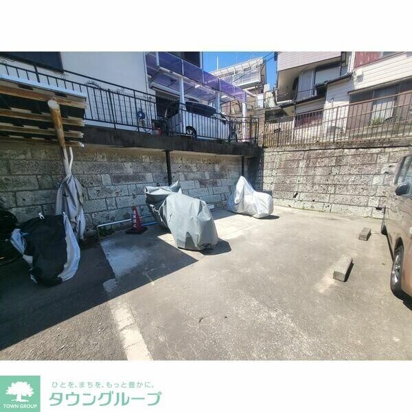 サンヒルズ上大岡Bの物件内観写真