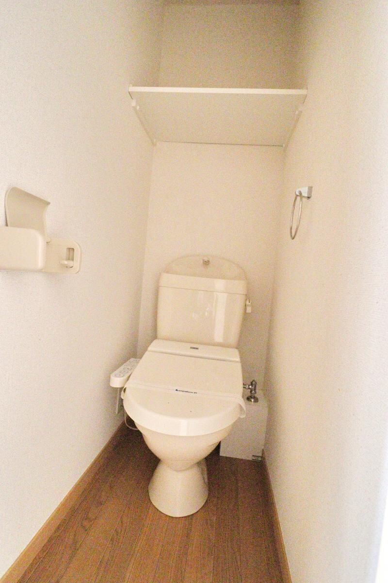 レオパレスイーリスコートの物件内観写真