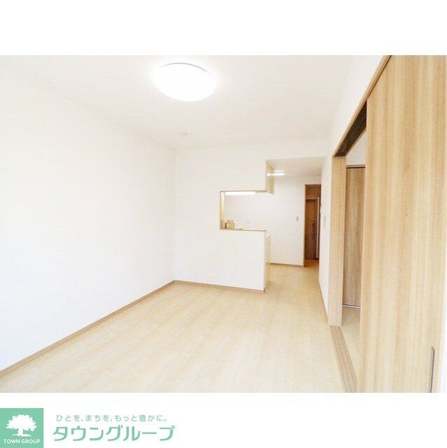 アムール イルヴィラージュの物件内観写真