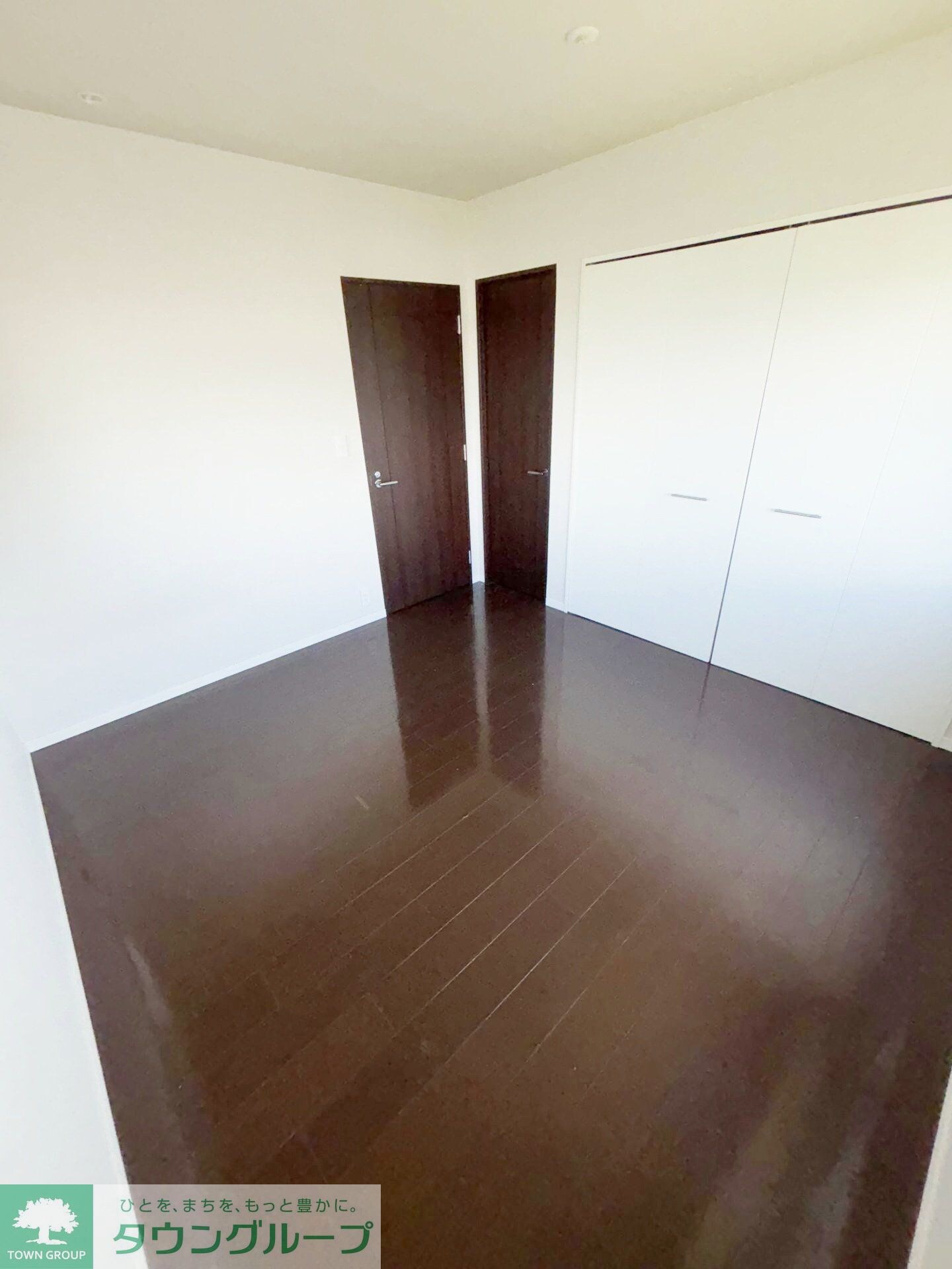 ザ・ミレナリータワーズの物件内観写真