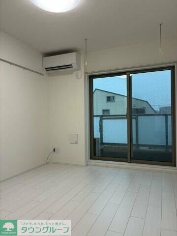 ラグゼフラット東六郷の物件内観写真