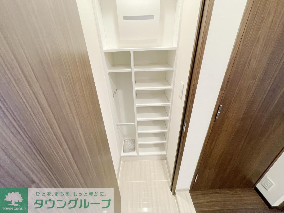 ラティエラ武蔵小杉の物件内観写真