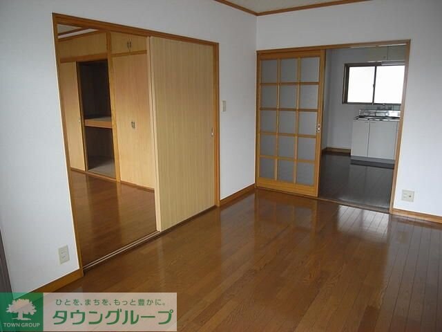 ヴィラ市ヶ尾の物件内観写真