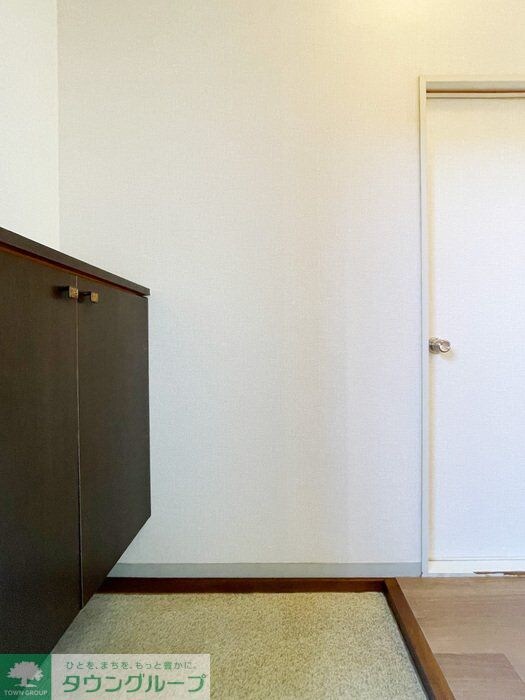 ハウゼ・ユートピアＢの物件内観写真