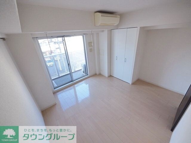 レジディア新横浜の物件内観写真