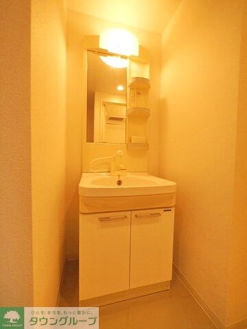 レジディア新横浜の物件内観写真