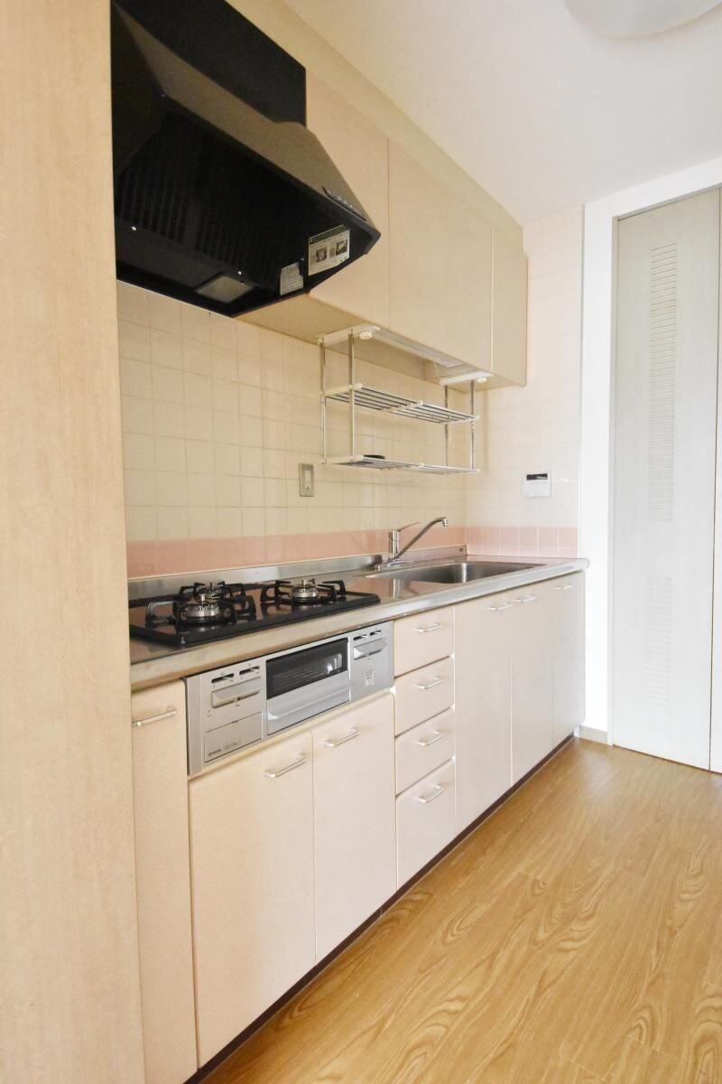 サンヒルズ上大岡Ｂの物件内観写真