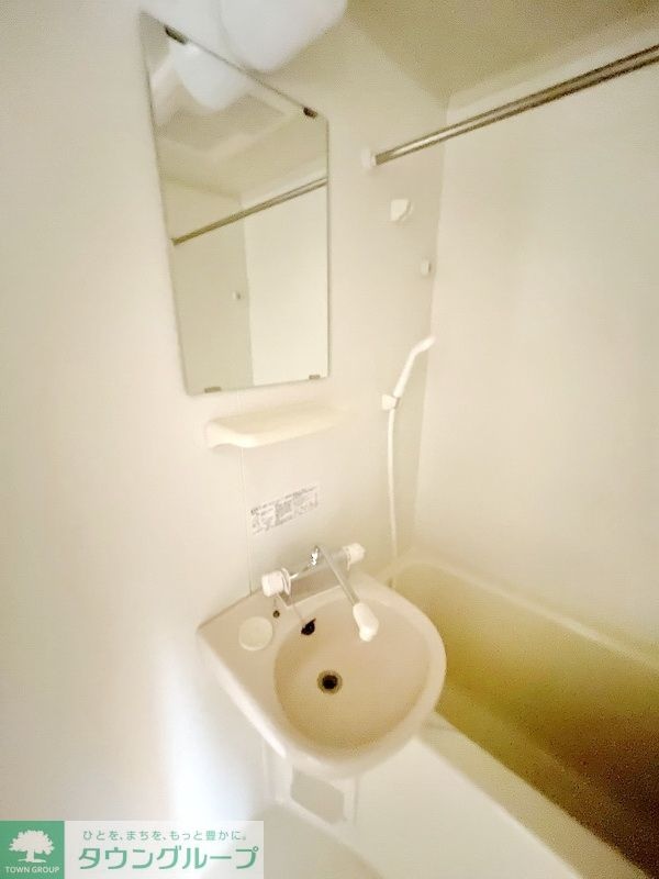 レオパレスＣａｓａＦｅｌｉｃｅの物件内観写真