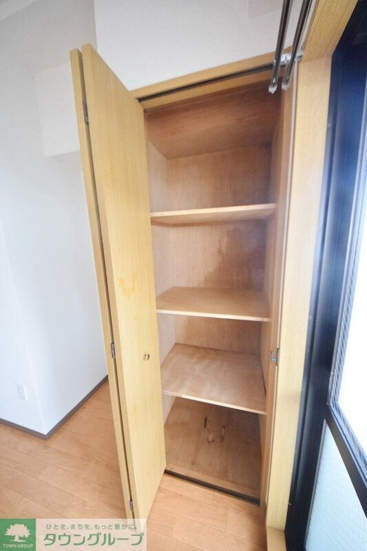 ウエスト　ヴィレッジの物件内観写真