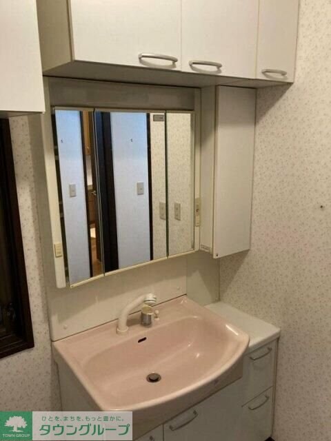 戸塚町戸建の物件内観写真