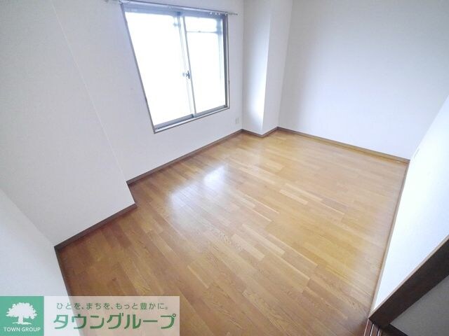 オクトス市ケ尾の物件内観写真