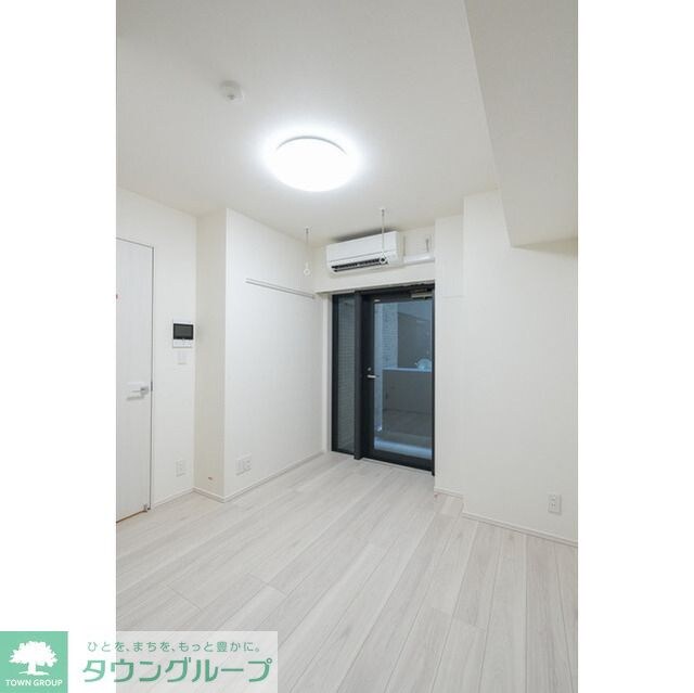 コンフォリア・リヴ横浜平沼の物件内観写真