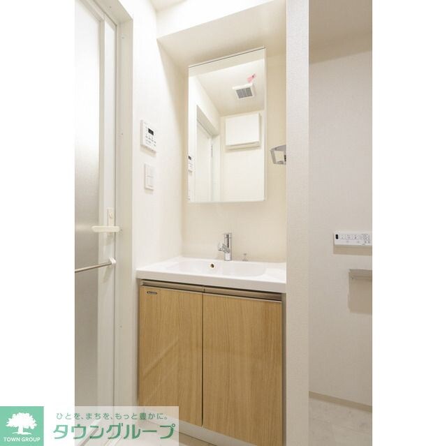 コンフォリア・リヴ横浜平沼の物件内観写真