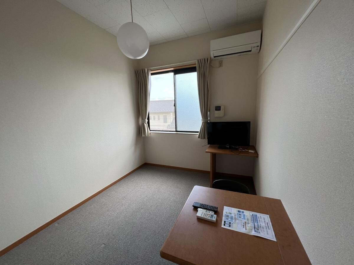 レオパレスＦＯＬＫの物件内観写真