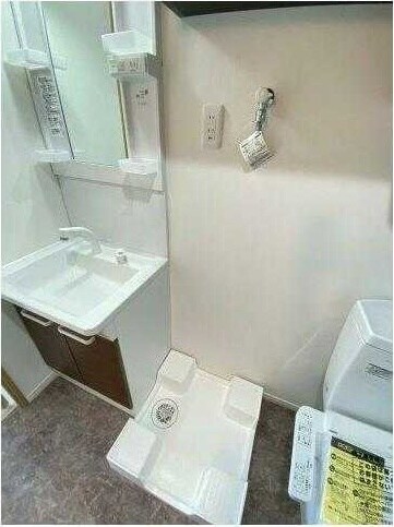 ベイルーム長後の物件内観写真