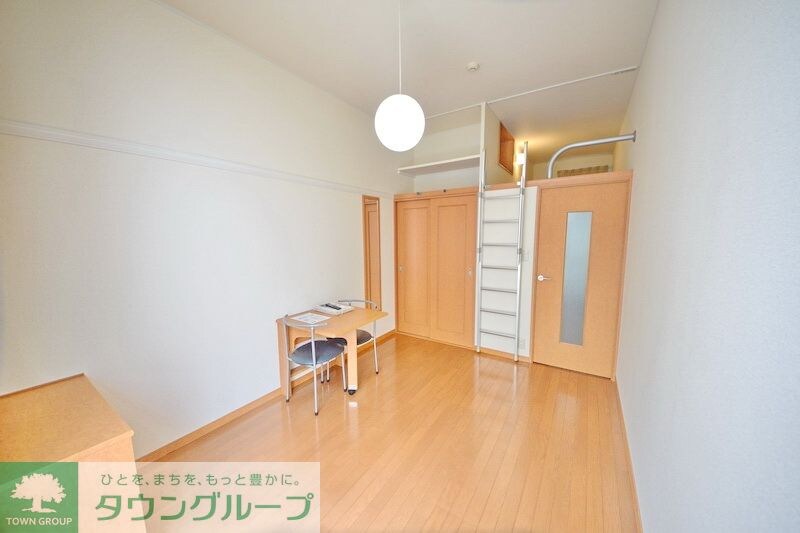 レオパレスブルースカイ　阿久和の物件内観写真