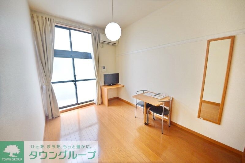 レオパレスブルースカイ　阿久和の物件内観写真