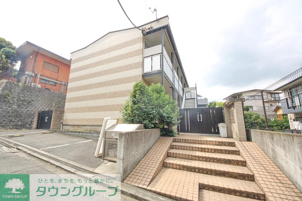 レオパレスＦＵＫＡＷＡの物件外観写真