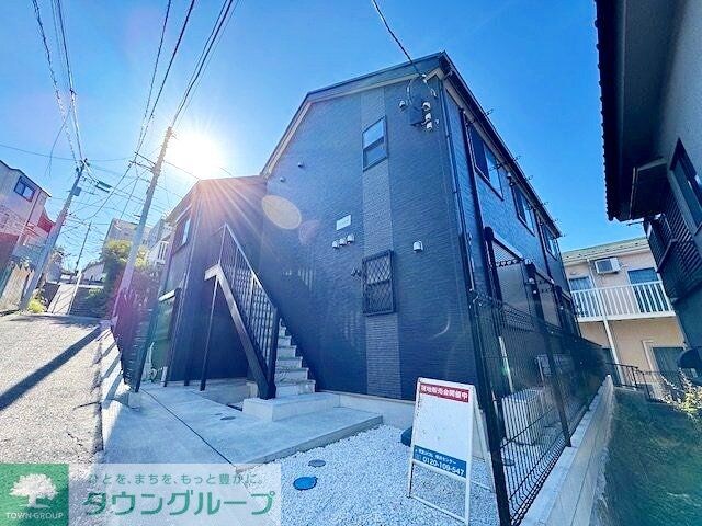 ラフィーネ三ツ沢南町の物件外観写真