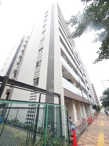 ＢｌｕＲｏｃｋ東神奈川の物件外観写真