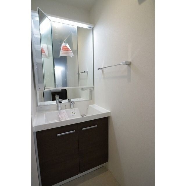 ＢｌｕＲｏｃｋ東神奈川の物件内観写真