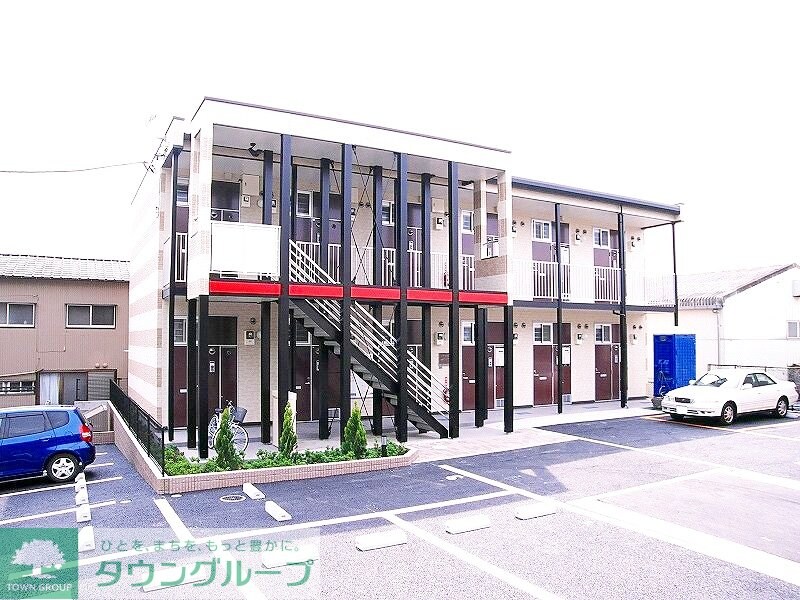 レオパレスフィレイルの物件外観写真