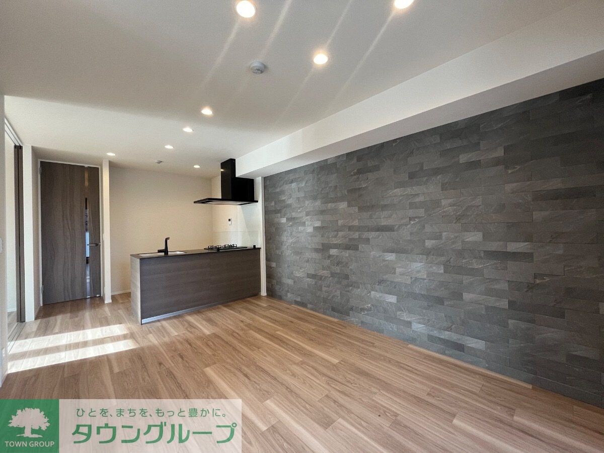 Ｃｈｌｏｅ　Ｗｅｓｔの物件内観写真