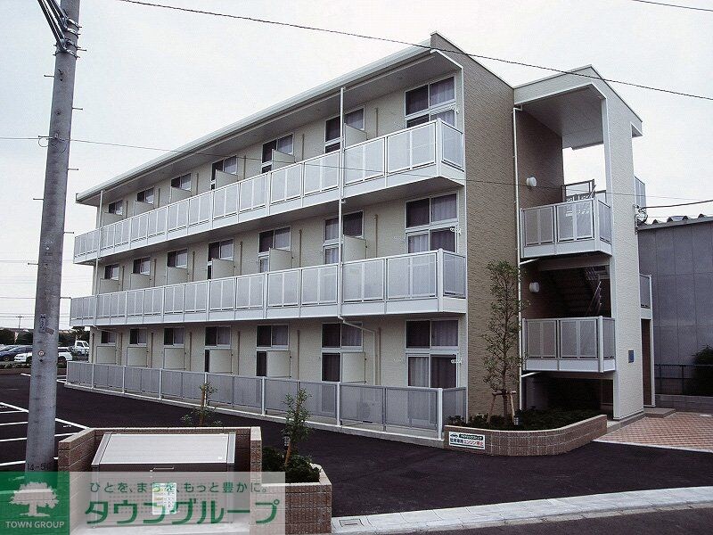 レオパレスラークヒルの物件外観写真