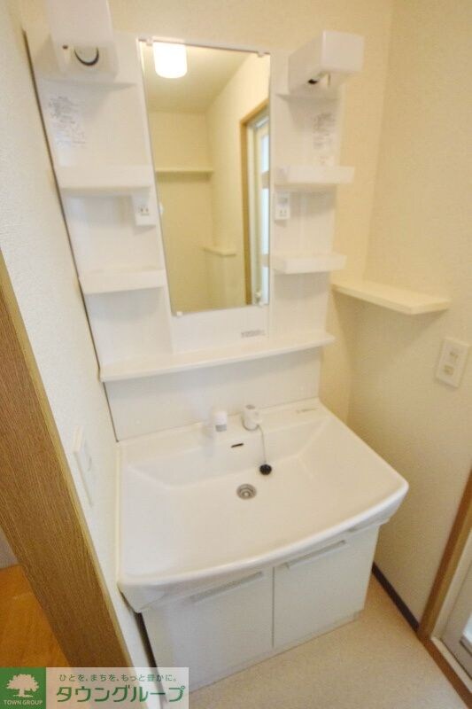 ウエスト　ヴィレッジの物件内観写真