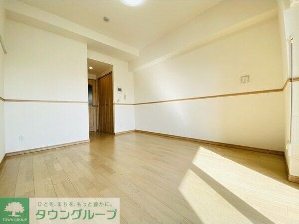 ラフォーレ金山の物件内観写真