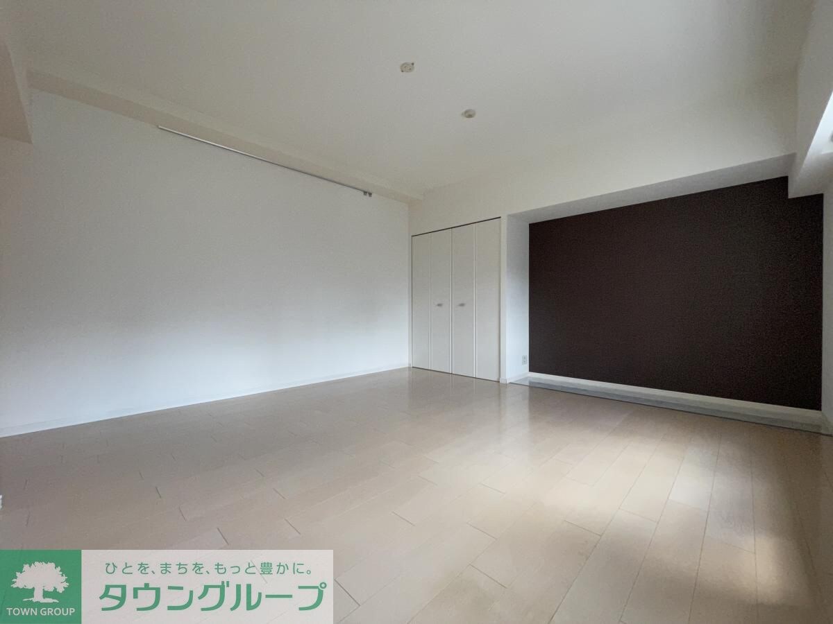 カスタリア伏見の物件内観写真